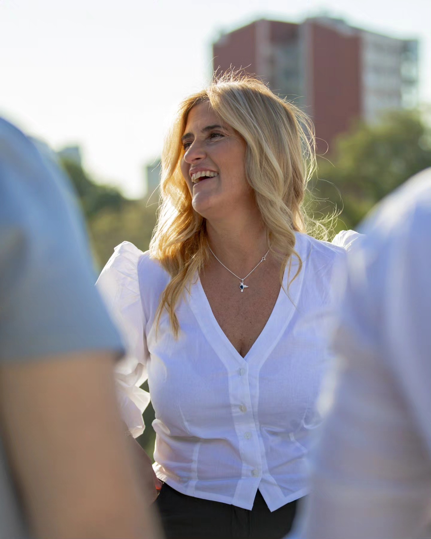 Cecilia Gortari sonriendo en un momento cotidiano